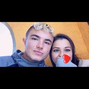 Meet your Posher, Elisha